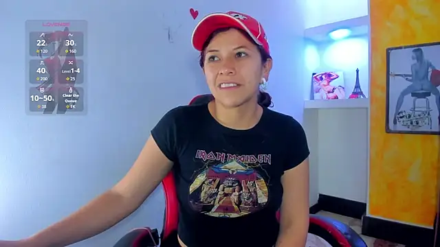 Raven Rouge  online show from 06/14/26, 12:29