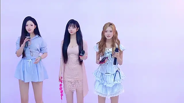 1X-one online show from 03/10/26, 04:06