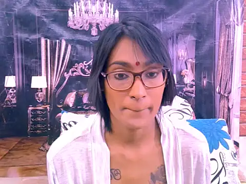 Snapshot of IndianRebel4u2Luv chatting on 06/27/26, 06:29 IndianRebel4u2Luv online show from 06/27/26, 06:29