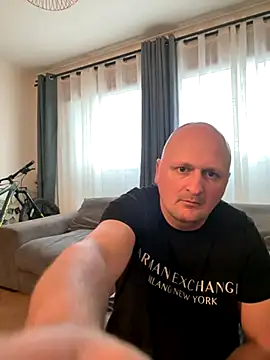 Attila120 online show from 11/04/25, 07:29