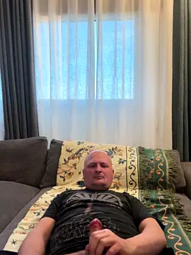 Attila120 online show from 12/17/25, 08:20