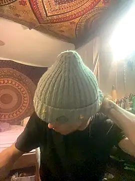 XanderOzzz online show from 09/13/25, 10:59