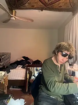 Snapshot of XanderOzzz chatting on 02/10/26, 12:09 XanderOzzz online show from 02/10/26, 12:09