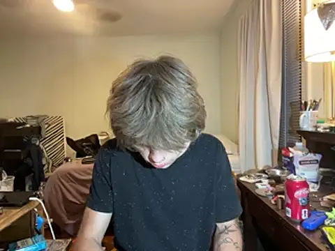 XanderOzzz online show from 06/24/26, 05:17