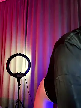 bigJuicyPussy online show from 01/17/26, 02:11