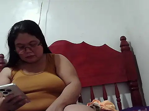 Mari fvcks online show from 04/25/26, 01:41