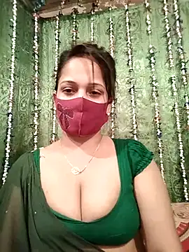 Snapshot of Payel_50 chatting on 02/05/26, 11:15 Payel 50 online show from 02/05/26, 11:15