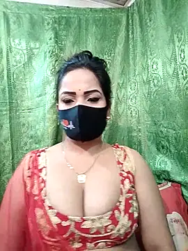 Snapshot of Payel_50 chatting on 02/20/26, 04:18 Payel 50 online show from 02/20/26, 04:18