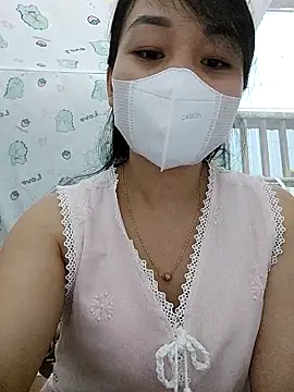 Snapshot of Laurie369 chatting on 09/08/25, 03:55 Laurie369 online show from 09/08/25, 03:55