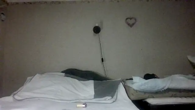 Snapshot of teklaadrienn chatting on 09/18/25, 06:48 teklaadrienn online show from 09/18/25, 06:48