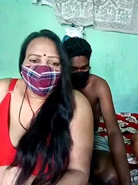 LoveOnStream online show from 03/09/26, 07:34