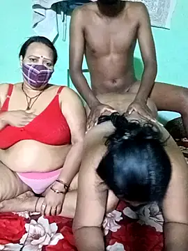 LoveOnStream online show from 03/13/26, 01:23