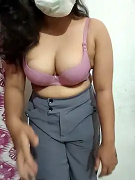 Snapshot of Sakshi4u chatting on 12/03/25, 05:59 Sakshi4u online show from 12/03/25, 05:59
