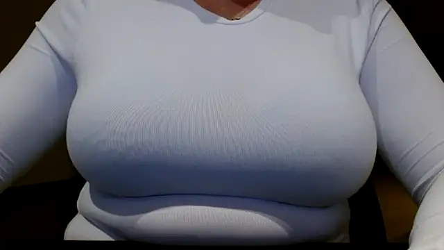 Esmee-Xxx online show from 11/12/25, 07:35