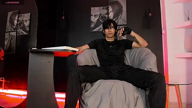 Snapshot of jett_savage chatting on 09/09/25, 02:22 jett savage online show from 09/09/25, 02:22