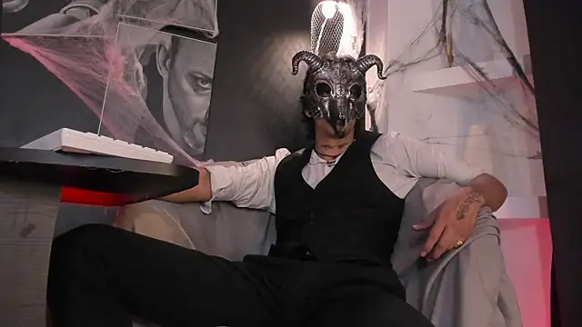 Snapshot of jett_savage chatting on 10/22/25, 01:44 jett savage online show from 10/22/25, 01:44