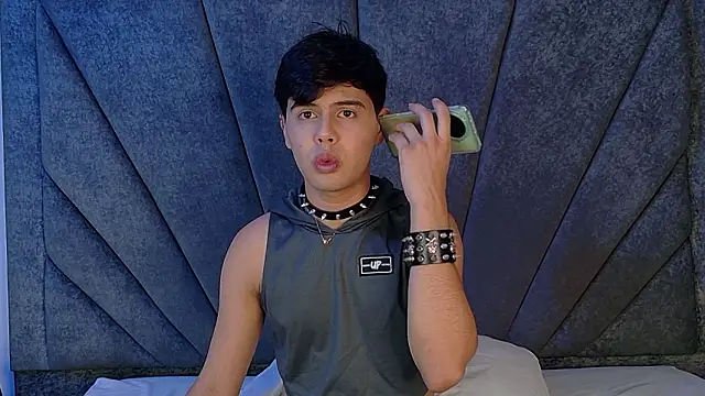 Felipe Cold online show from 03/05/26, 02:29