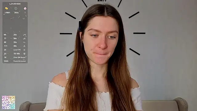 MinaMancilla online show from 09/28/25, 04:18