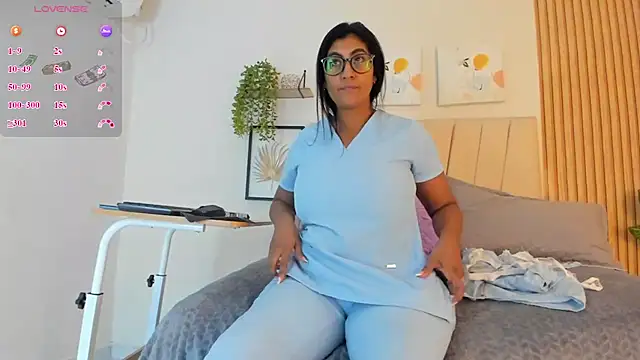 Snapshot of _Miaa_khalifa_ chatting on 06/10/26, 12:26 Miaa khalifa online show from 06/10/26, 12:26