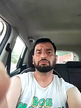 Snapshot of incenciousrage chatting on 10/01/25, 10:32 incenciousrage online show from 10/01/25, 10:32