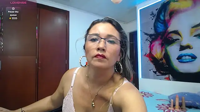 noelia milf19 online show from 02/27/26, 01:05