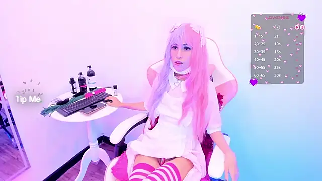 Snapshot of cherry_moon1 chatting on 03/15/26, 01:44 cherry moon1 online show from 03/15/26, 01:44