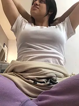 crystaldarliing online show from 06/14/26, 01:14