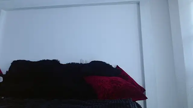 caroline spanky online show from 03/10/26, 06:24