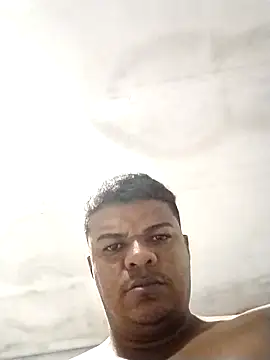 Snapshot of Ms33CA chatting on 09/11/25, 01:39 Ms33CA online show from 09/11/25, 01:39