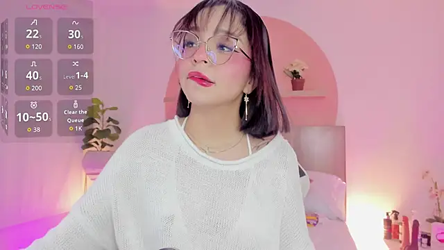 Clara Luu online show from 03/11/26, 02:50