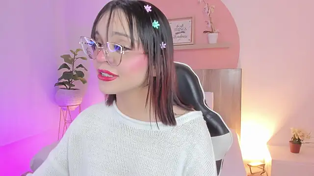 Clara Luu online show from 06/03/26, 02:25