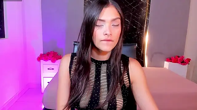 Hannacooper3 online show from 09/22/25, 07:27