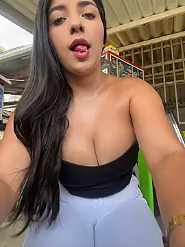 Isaa-Sweet online show from 02/26/26, 05:23