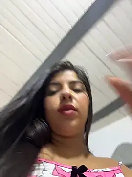 Isaa-Sweet online show from 03/15/26, 02:01