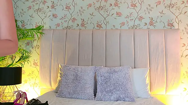 elsa gb online show from 05/07/26, 03:23
