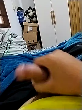 Hiderr online show from 03/03/26, 04:13