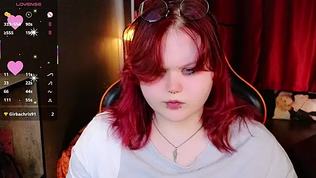 fillisfox  online show from 04/03/26, 10:57