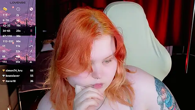 fillisfox  online show from 04/18/26, 07:18