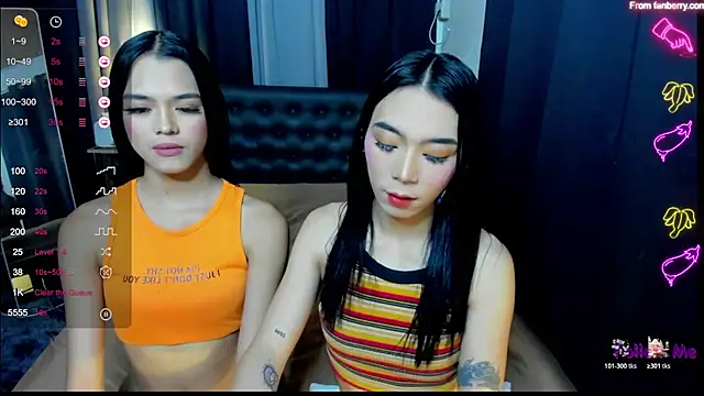 bellamoonlightX online show from 12/14/25, 08:30