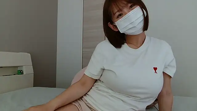 JURIO0715 online show from 05/22/26, 02:08