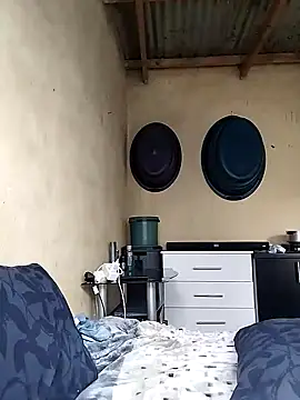 Snapshot of shebeshid chatting on 11/12/25, 01:55 shebeshid online show from 11/12/25, 01:55