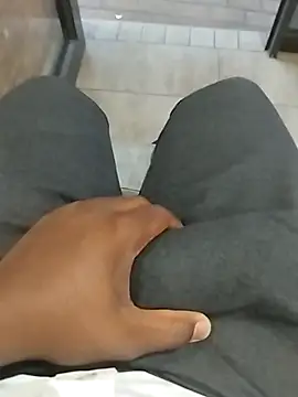 Snapshot of shebeshid chatting on 03/21/26, 04:39 shebeshid online show from 03/21/26, 04:39