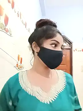 Snapshot of Hot-Soniya733 chatting on 02/10/26, 11:03 Hot-Soniya733 online show from 02/10/26, 11:03