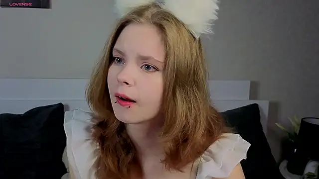 JulietteRain online show from 06/27/26, 08:03