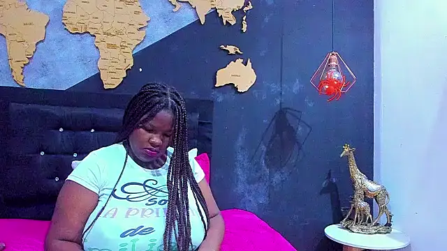 Maiam  Rossi online show from 11/22/25, 11:53