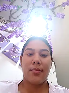 burbuja02 online show from 09/26/25, 03:05