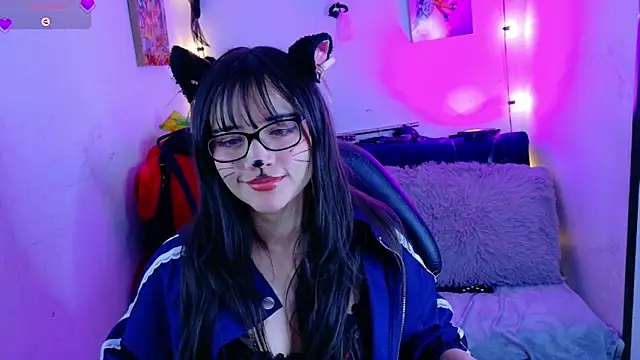 MiaVelvetDoll online show from 10/21/25, 02:29