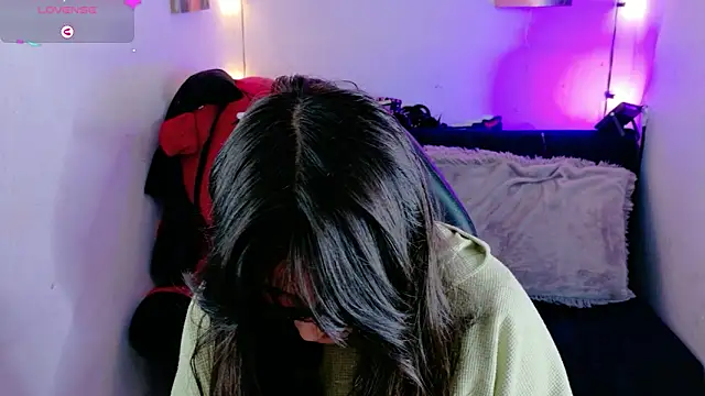 MiaVelvetDoll online show from 11/21/25, 01:43