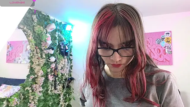 MiaVelvetDoll online show from 03/07/26, 03:31