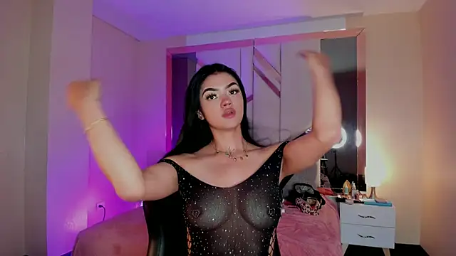 Snapshot of EmmaStonns chatting on 11/07/25, 02:50 EmmaStonns online show from 11/07/25, 02:50